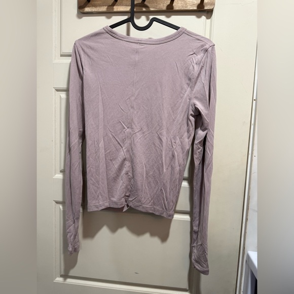 Lululemon long sleeve - Picture 3 of 5